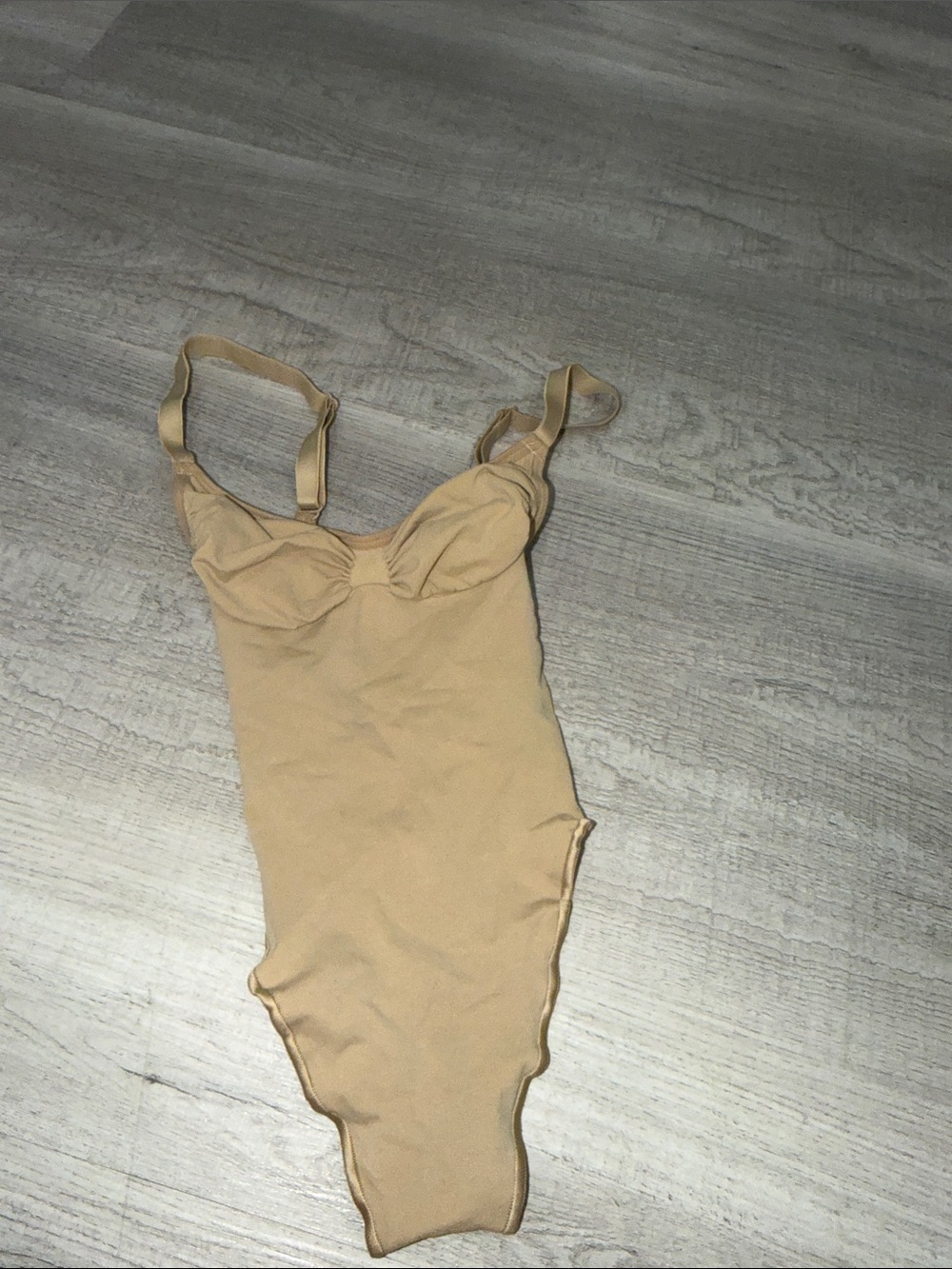 SKIMS Strapless Thong Bodysuit
